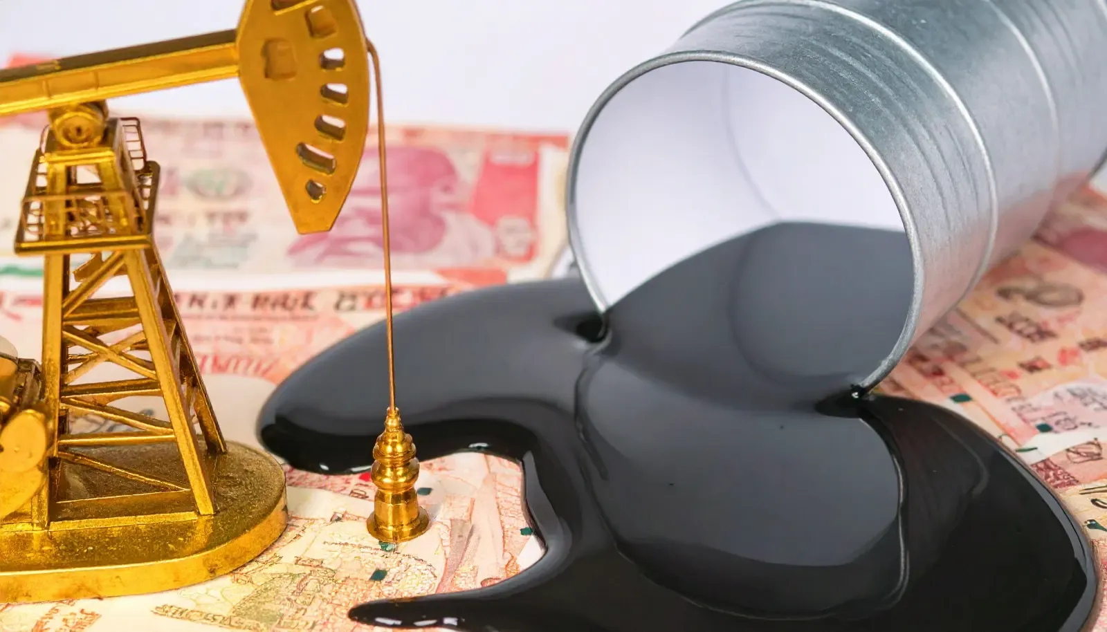क्या सप्लाई स्थिर होने और भू-राजनीतिक तनाव कम होने से कच्चे तेल की कीमतों में उछाल आ सकता है?
