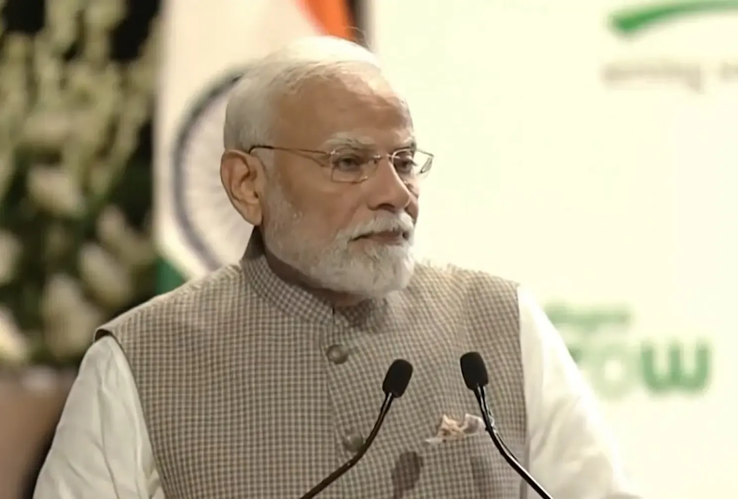 क्या डॉ. स्वामीनाथन ने भारत को खाद्य उत्पादन में आत्मनिर्भर बनाने के लिए बायो-हैप्पीनेस का विचार प्रस्तुत किया?