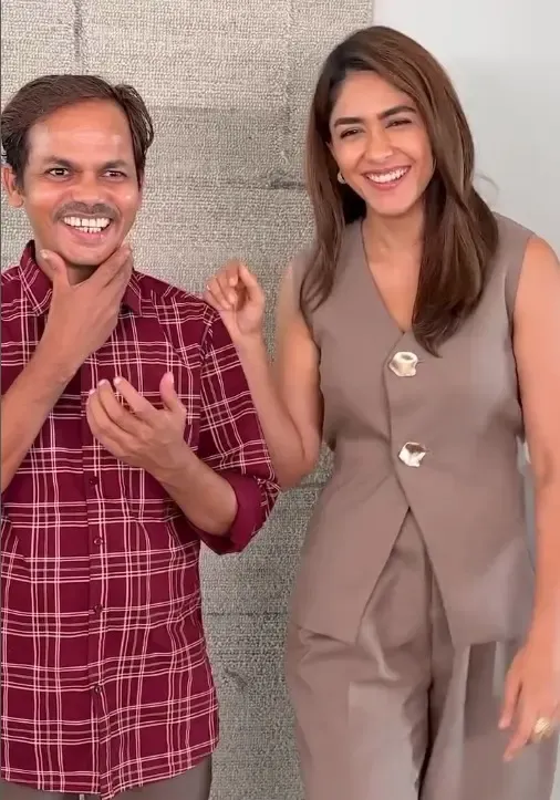 क्या मृणाल ठाकुर ने कुक को 'द पो पो सॉन्ग' का हुक स्टेप सिखाया?