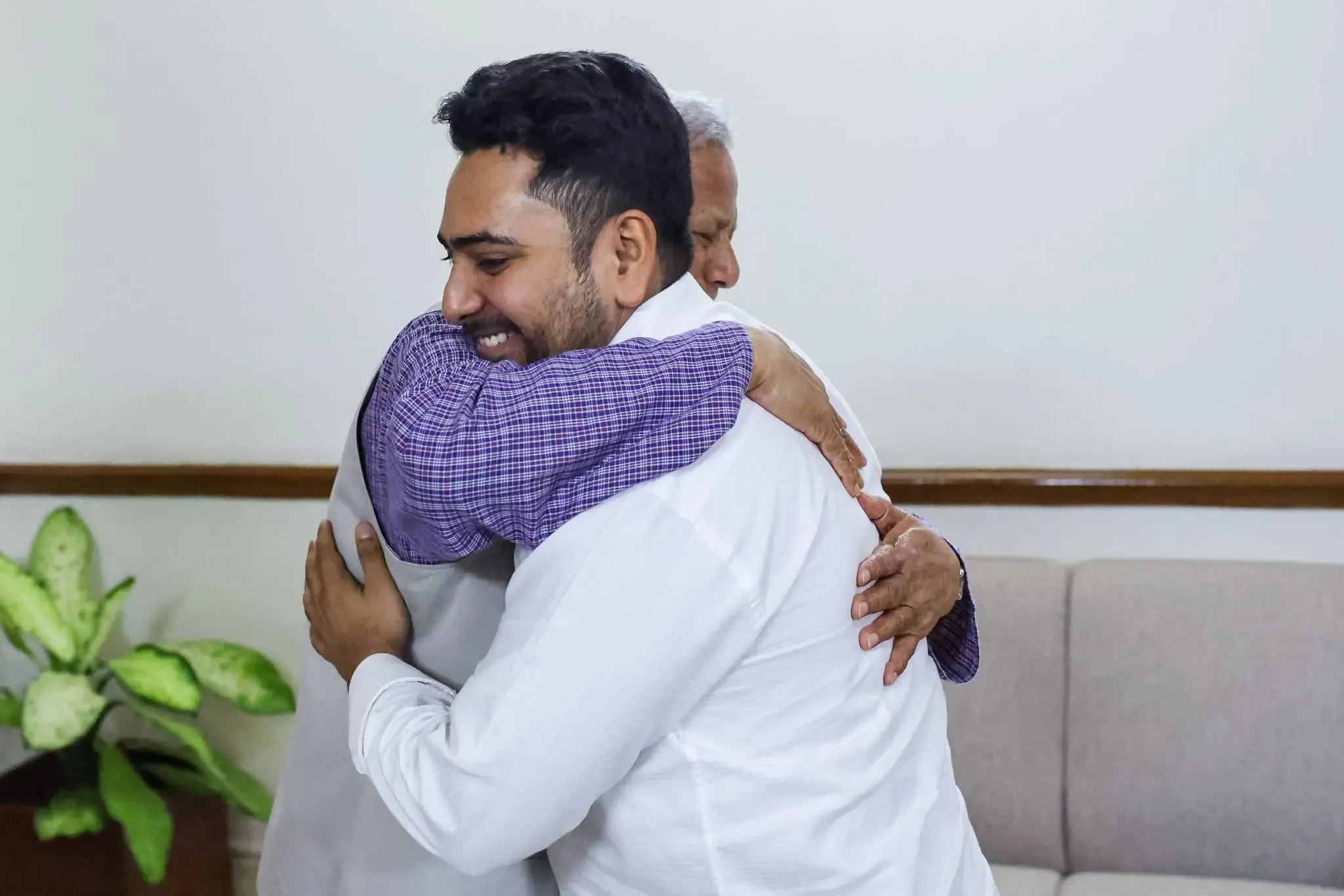 क्या नाहिद इस्लाम के नेतृत्व में एनसीपी बांग्लादेश के राष्ट्रपति के खिलाफ प्रदर्शन करने जा रही है?