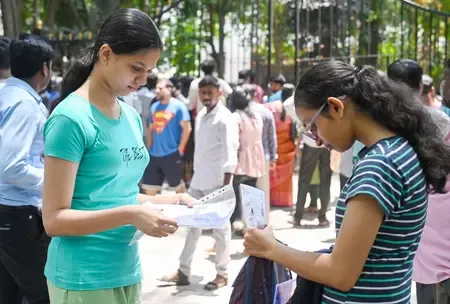 क्या नीट पीजी 2025 परीक्षा आज देशभर में सिंगल शिफ्ट में आयोजित होगी?