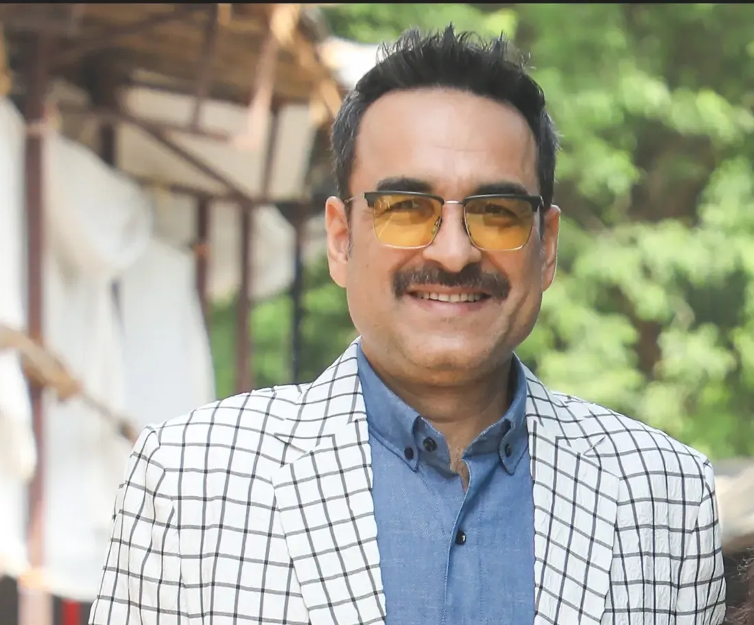 क्या पंकज त्रिपाठी ने सेट पर लखनऊ के आमों से मस्ती की?