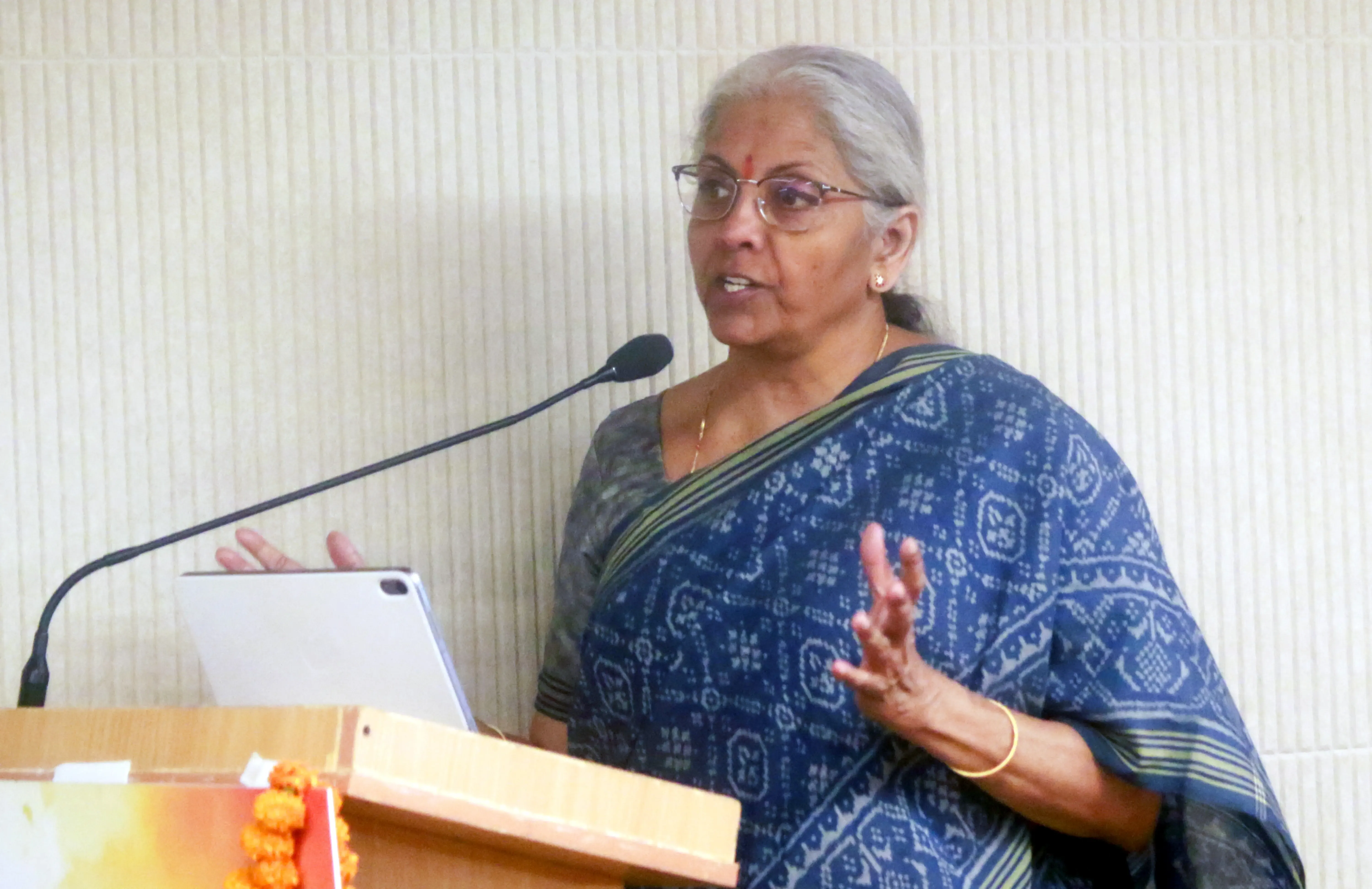 क्या हमारी अर्थव्यवस्था विश्वास-आधारित शासन से नई ऊंचाइयों को छू सकती है? : वित्त मंत्री निर्मला सीतारमण