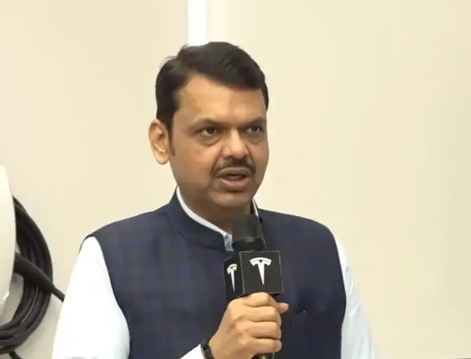 क्या भारत में ईवी का बड़ा बाजार टेस्ला की एंट्री से बदलने वाला है? : सीएम देवेंद्र फडणवीस