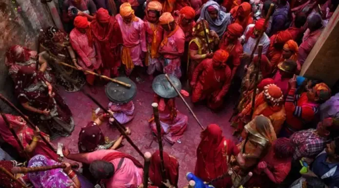 Hindu Saints in Mathura Demand Prohibition on Muslim Entry During Holi