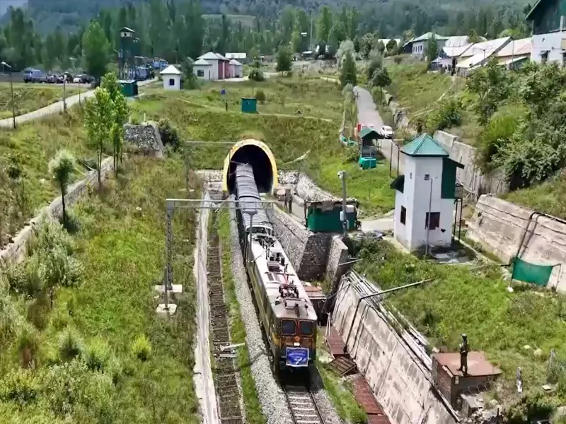 Is this the beginning of a new era in Kashmir's freight transport?