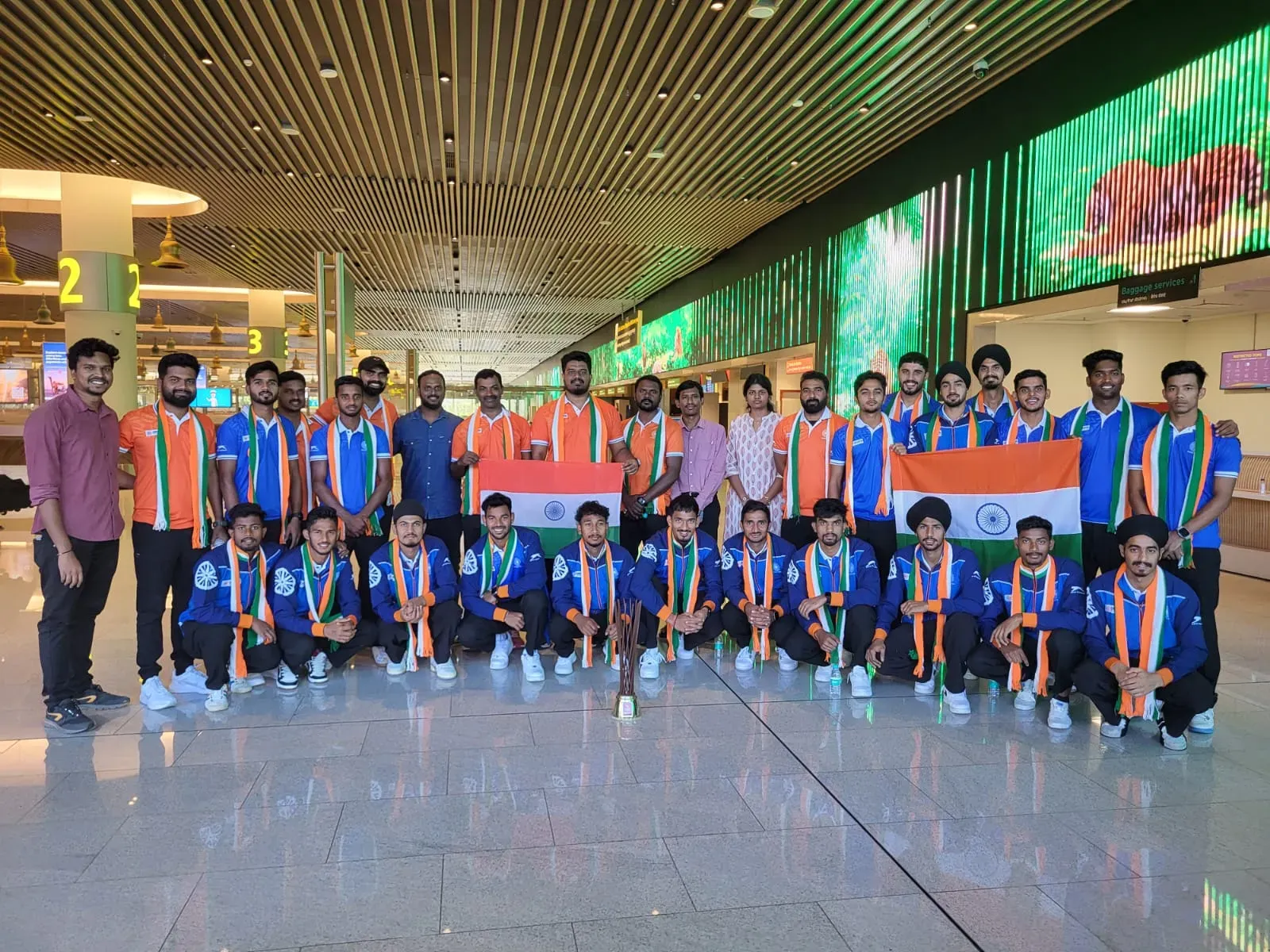 Indian Junior Men's Hockey Team Returns to Bengaluru After Asia Cup Victory