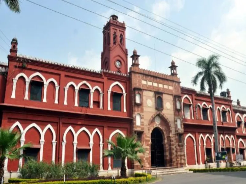 AMU Approves Holi Festivities Following Student Requests