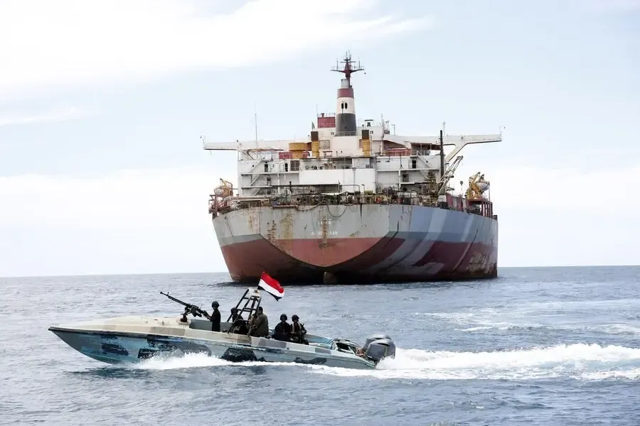 Houthi Claims Missile Strike on US Aircraft Carrier and Drone Attack on Tel Aviv Amid Israeli Retaliation
