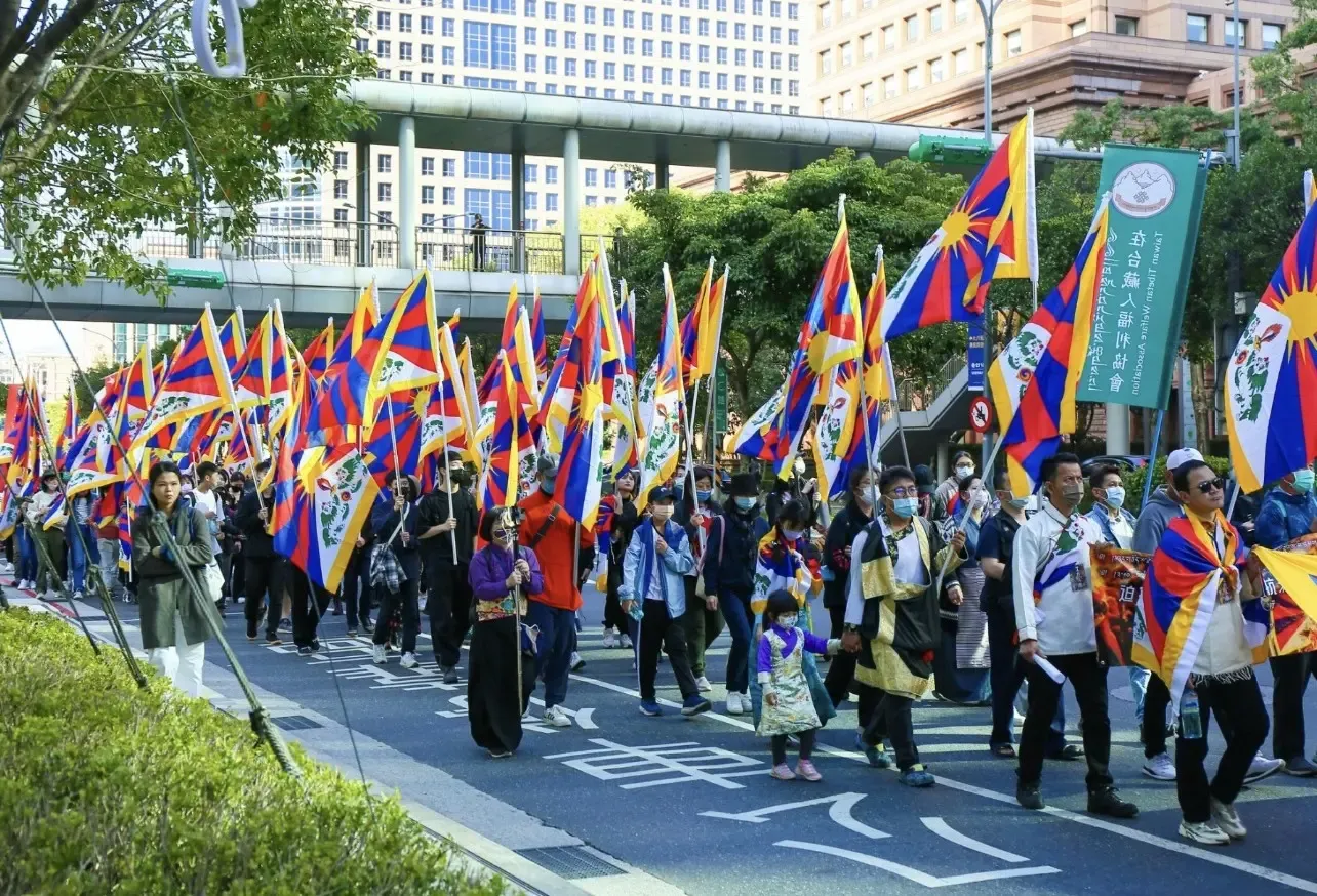 Thousands Gather in Taiwan to Honor Tibetan Uprising Day