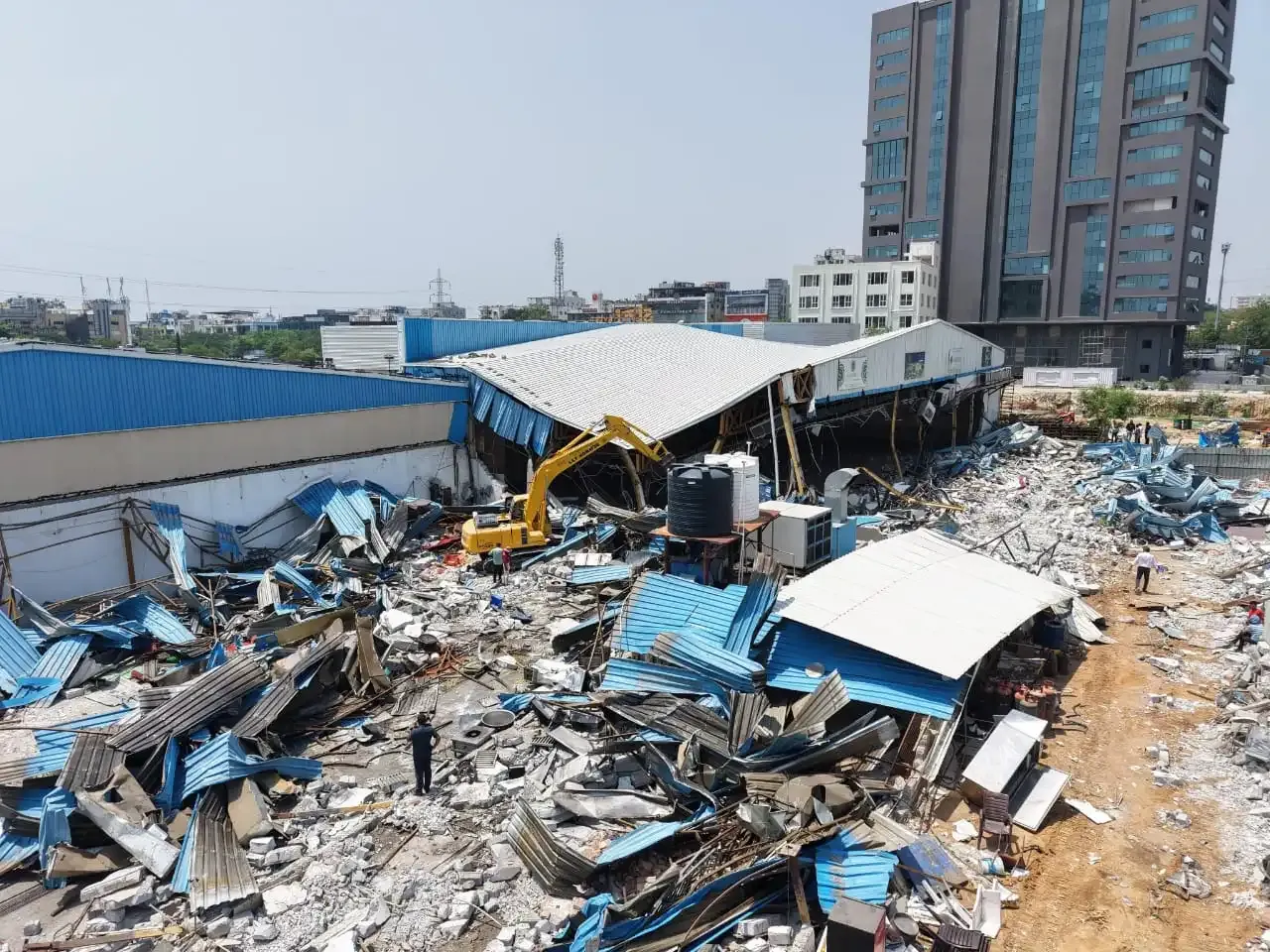 Is HYDRAA Taking Strong Action Against Illegal Structures in Gachibowli?