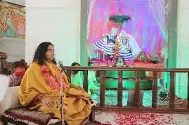 Hydraulic Holi Celebration at Shri Priyakant Ju Temple in Vrindavan
