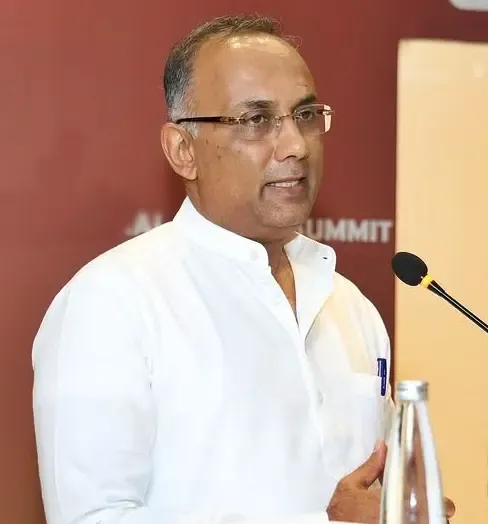 Karnataka Minister Dinesh Gundu Rao Expresses Full Support for Caste Census Report