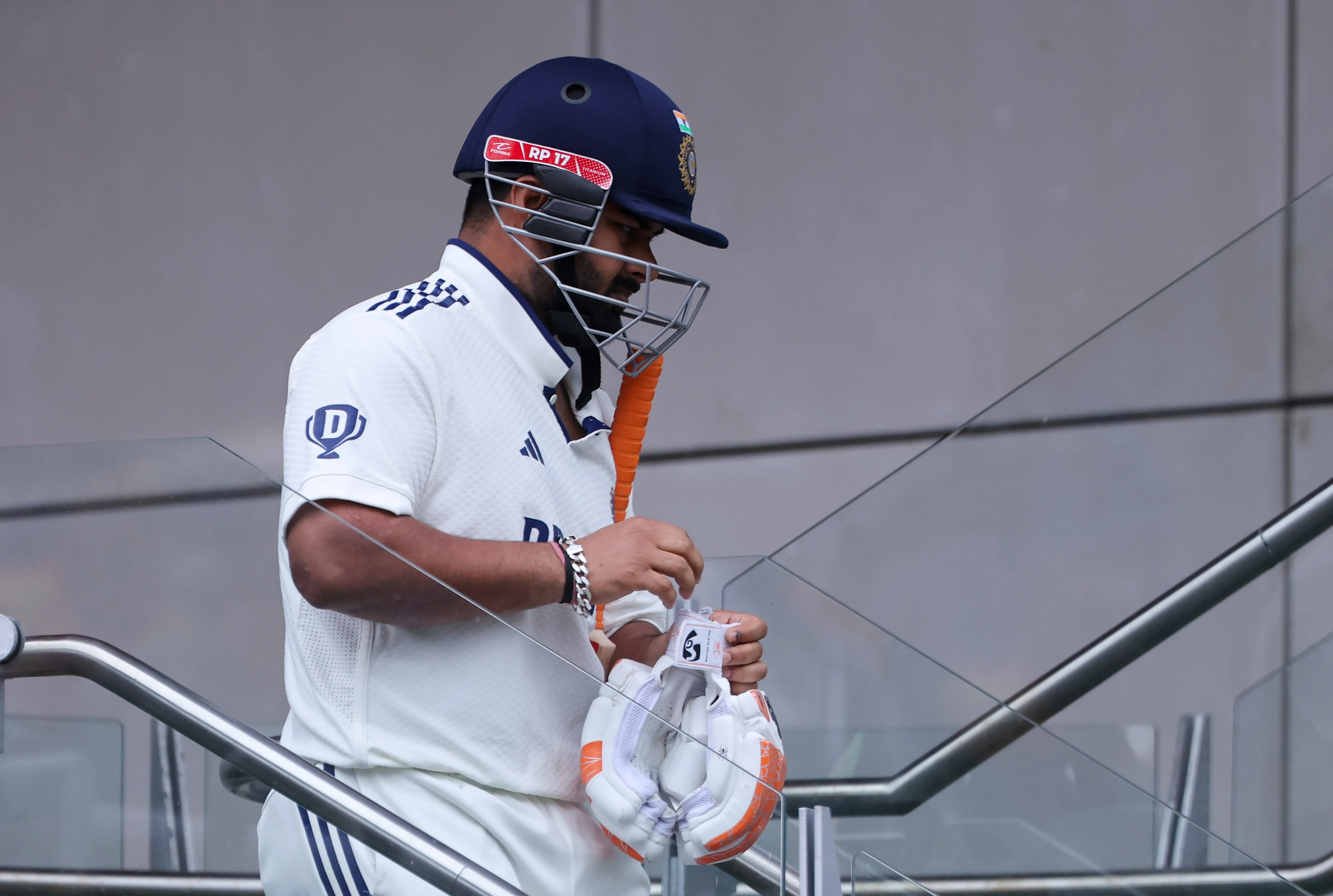 'Was Rishabh Pant's act of courage reminiscent of Anil Kumble?'