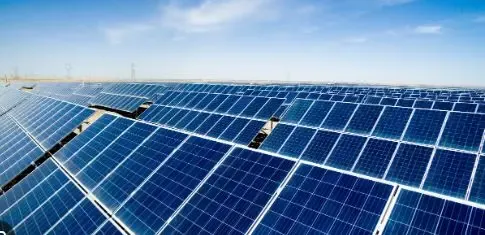 India Achieves 100 GW Solar Power Capacity, Boosts Local Manufacturing