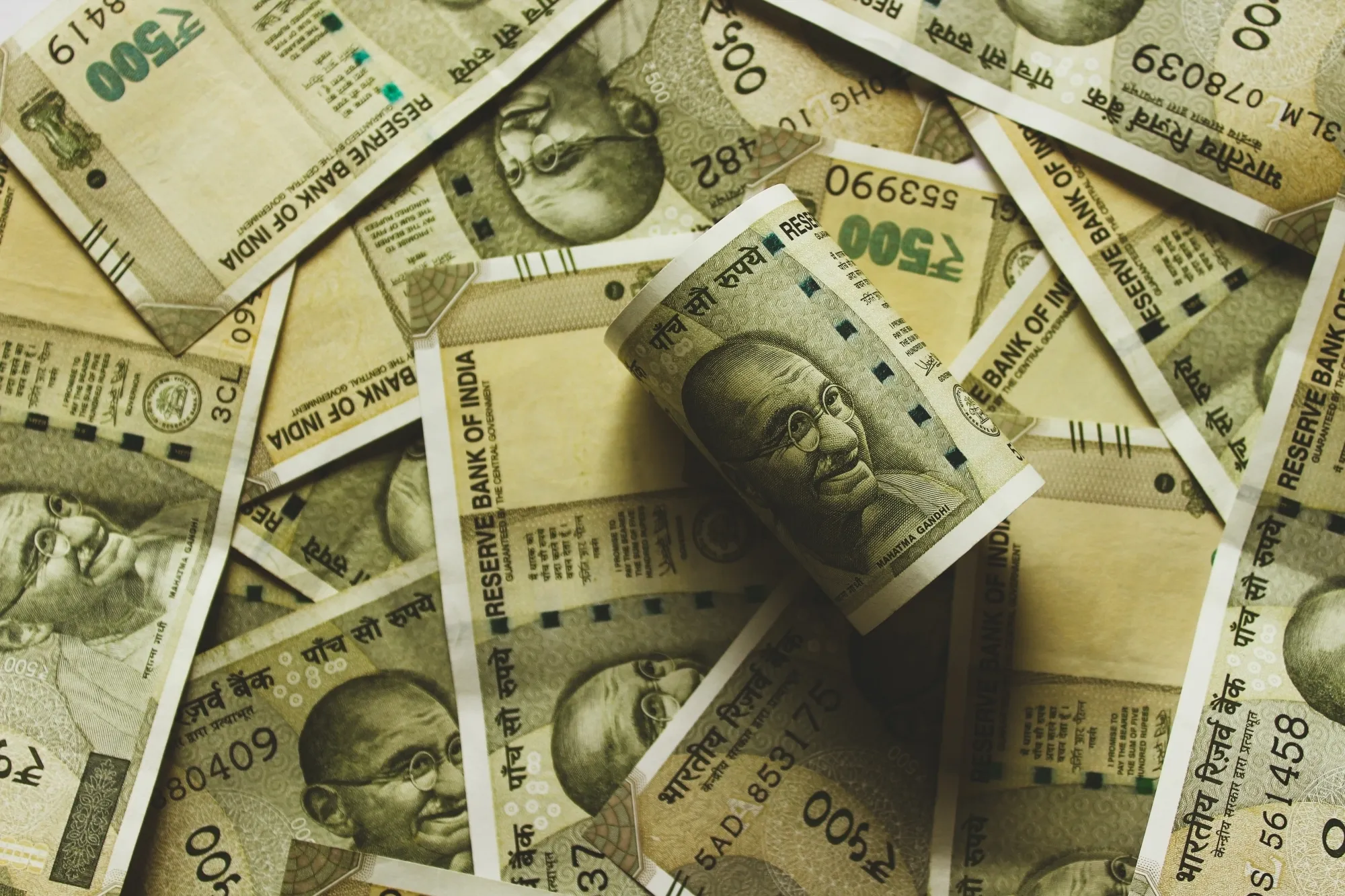 Is the Indian Rupee Stronger Against the US Dollar Today?