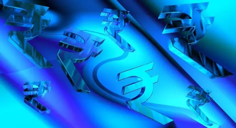 Is the Indian Rupee Strengthening and Gold Prices Rising?