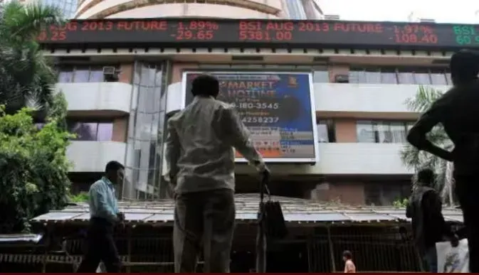 Indian Stock Market Starts Steady with Realty Stocks Leading the Way