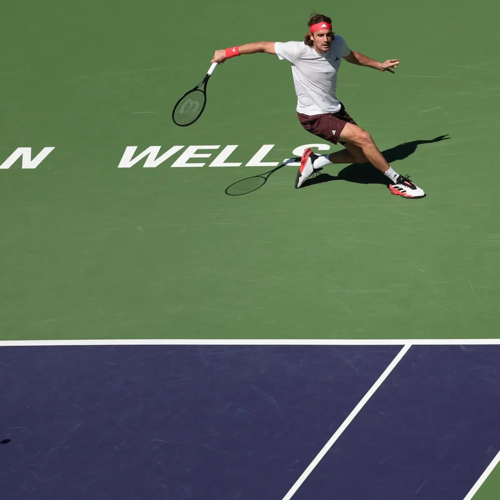 Indian Wells: Tsitsipas Defeats Berrettini to Advance to Round 4, Medvedev Proceeds After Michelsen Retires
