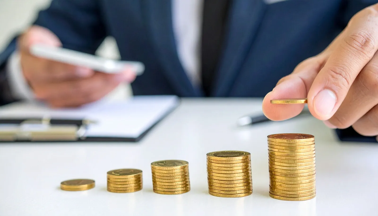 Why Are Indians Increasing Their Investments in US Stocks Despite Market Volatility?