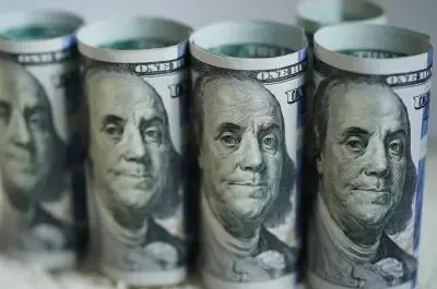 India's Forex Reserves Climb for the Sixth Week to $677.84 Billion