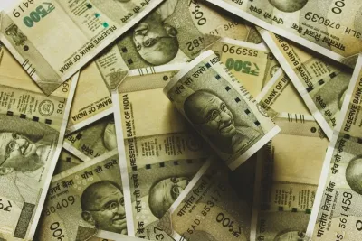 Is Gujarat Leading India’s Income Growth? MP Shows Promise as Southern and Western States Maintain Earnings Edge