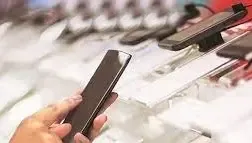India's Luxury Smartphone Market Expands by 36%, Affordable 5G Segment Captures 80% Share