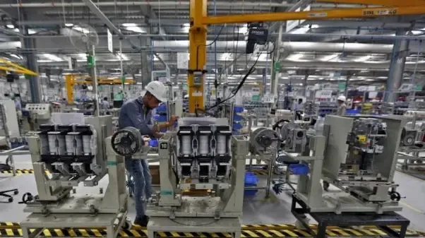 Industrial Output Grows by 3.2% in December 2024: Statistics