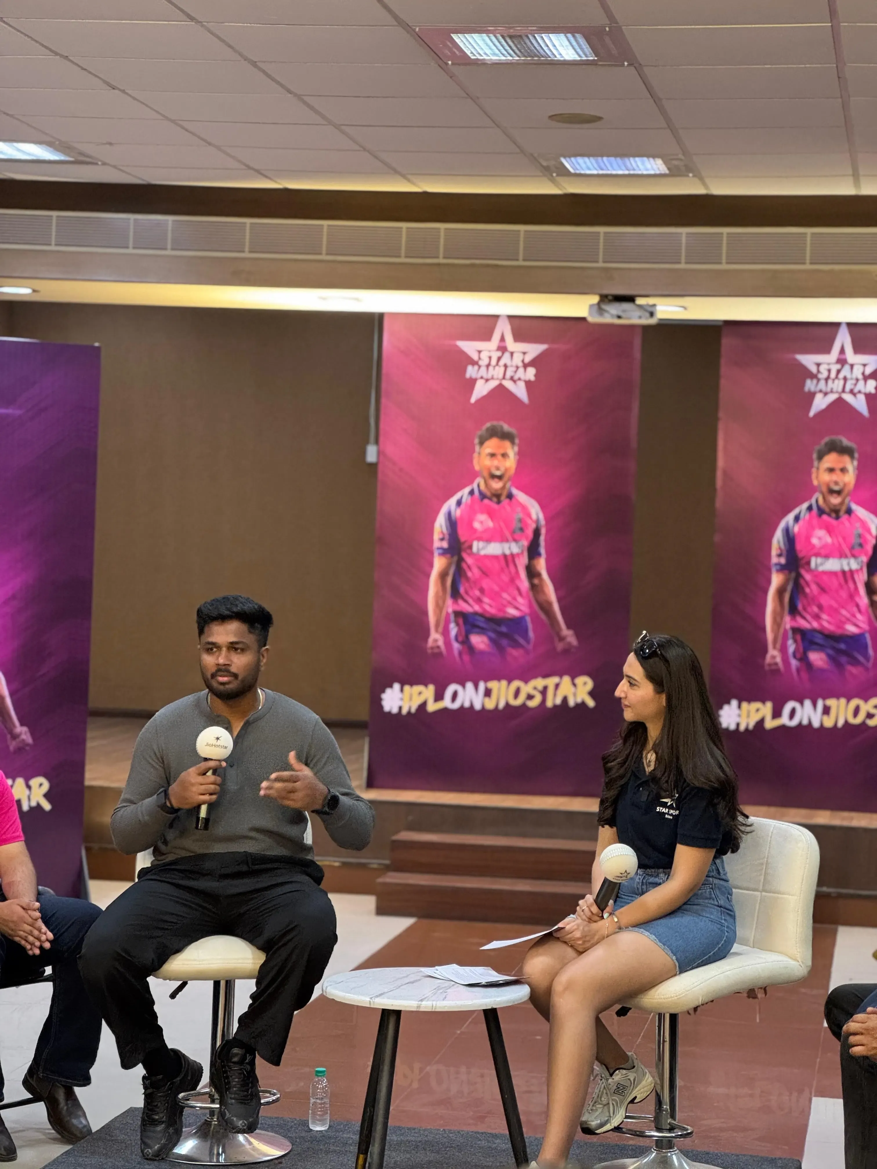IPL 2025: Sanju Samson Engages with Fans in Jaipur