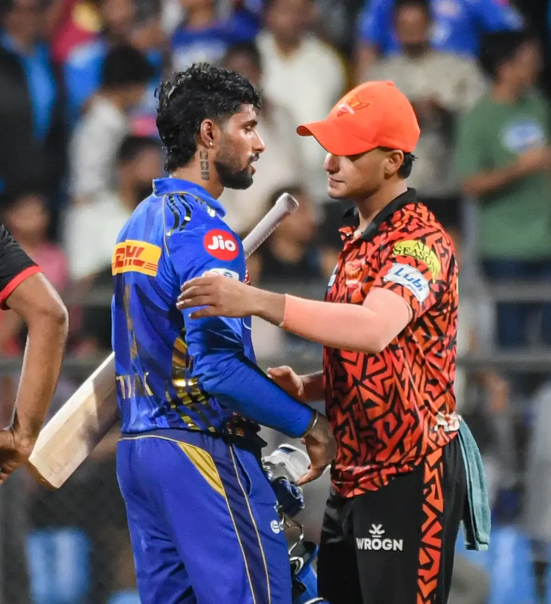 IPL 2025: Mumbai Indians Secure 4-Wicket Victory Against Sunrisers Hyderabad