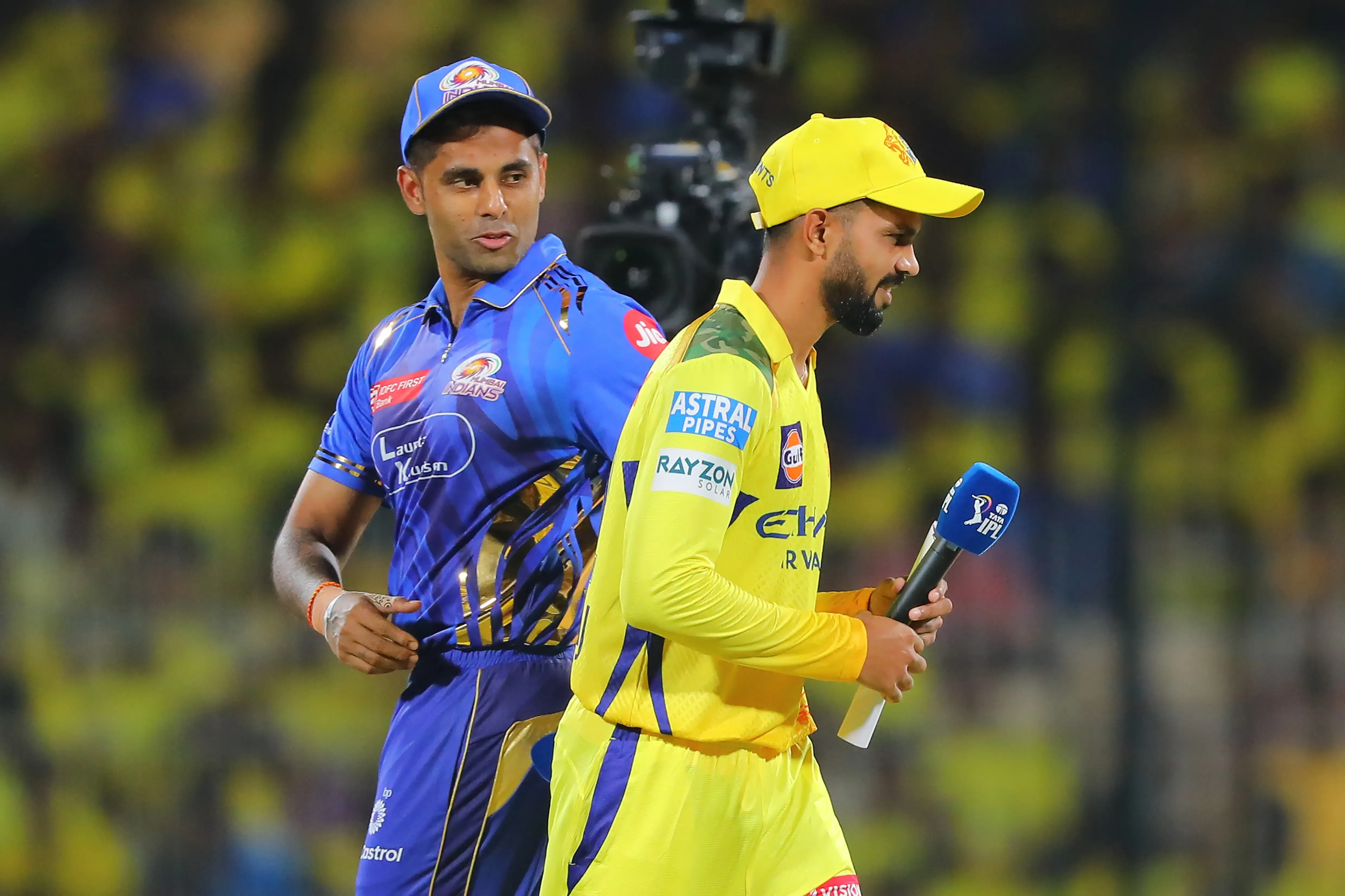 IPL 2025: CSK Chooses to Bowl First Against MI in Epic Showdown