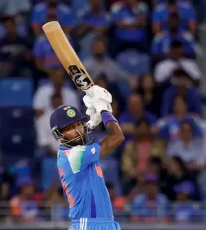 IPL 2025: Hardik Pandya Presents His Bat to Kashvee Gautam Before DC Clash