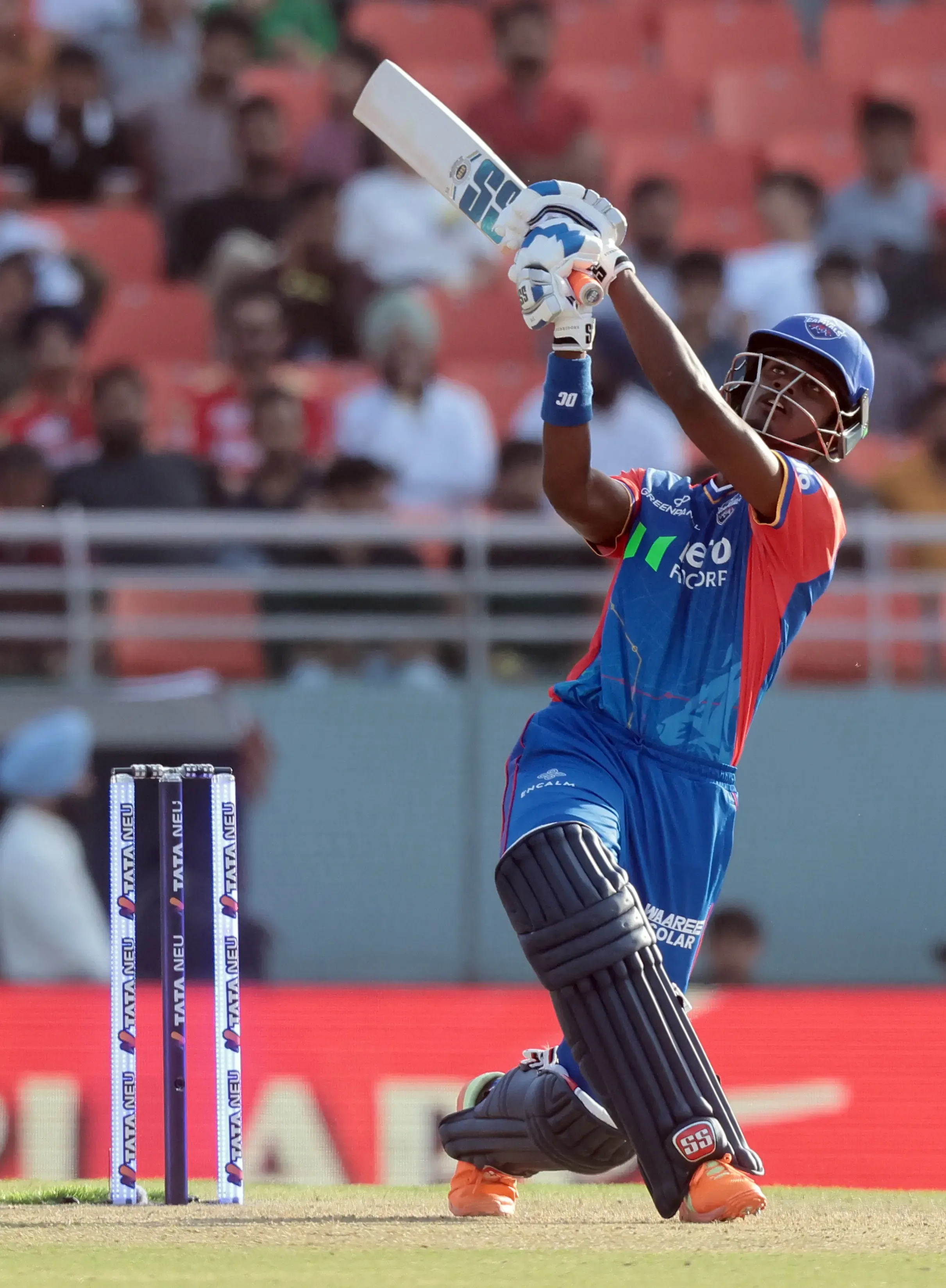 IPL 2025: Porel Aims for Greater Success with Delhi, Focused on Winning the Trophy