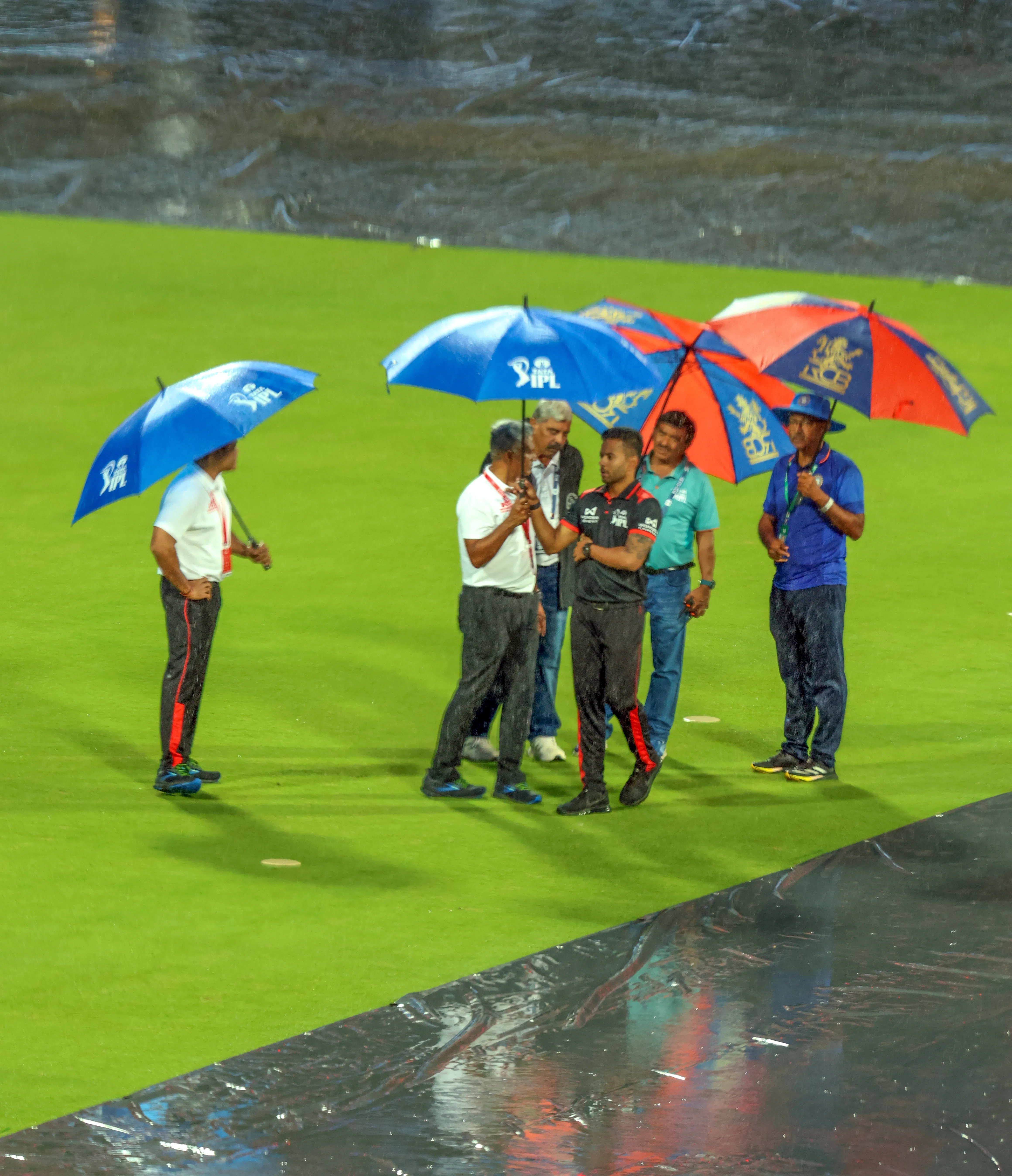 Why Was the IPL 2025 RCB vs SRH Match Moved to Lucknow?
