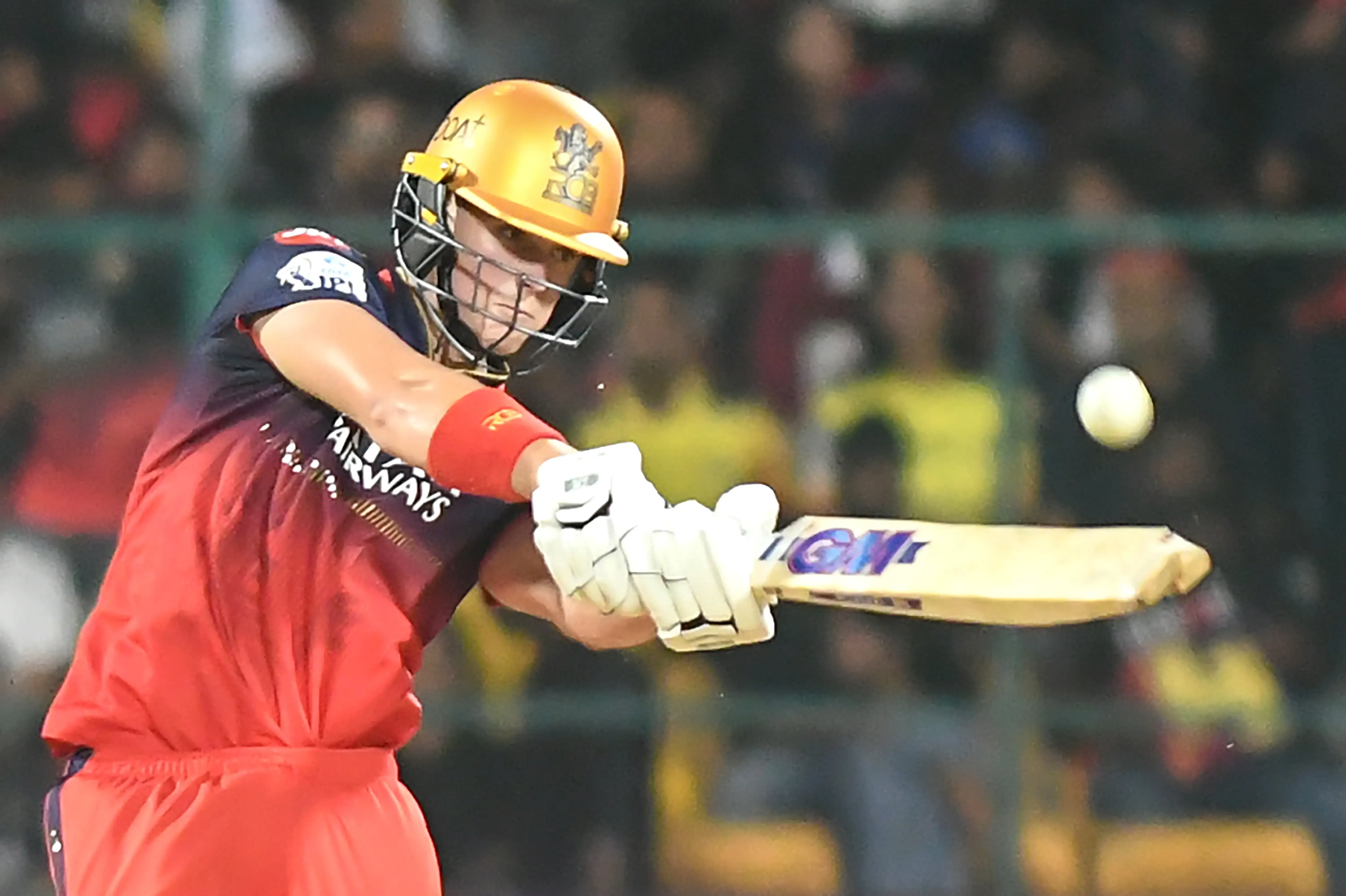Could Romario Shepherd's Blitz Lift RCB to 213/5 Against CSK?
