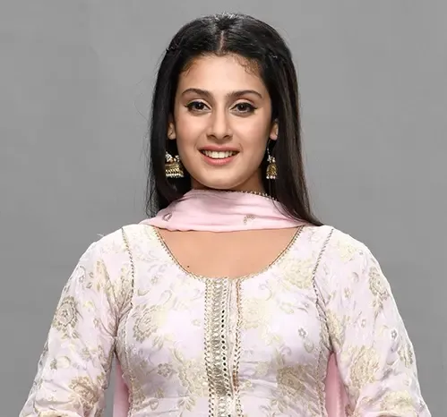 Isha Malviya: A True Family Enthusiast