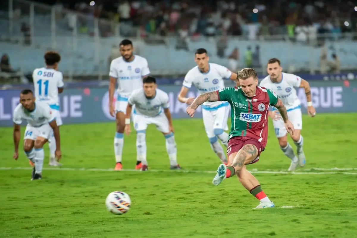 ISL 2024-25: Apuia's Late Stunner Propels Mohun Bagan Super Giant Past Jamshedpur FC