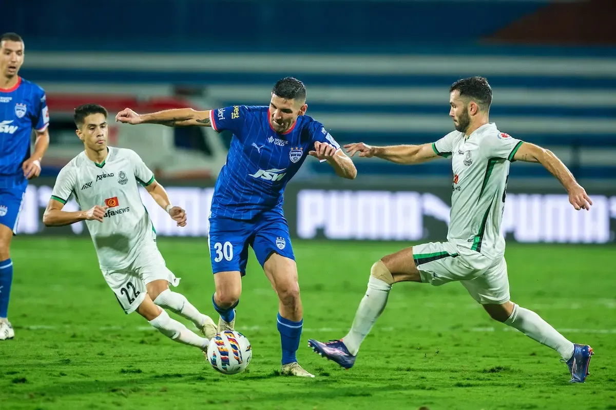 ISL 2024-25: Bengaluru FC Aim to Revive Title Aspirations Against Hyderabad FC
