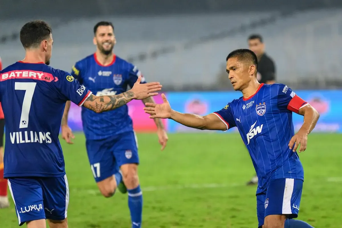 ISL 2024-25: Chhetri's Late Equalizer Halts East Bengal's Playoff Hopes After 1-1 Stalemate with Bengaluru