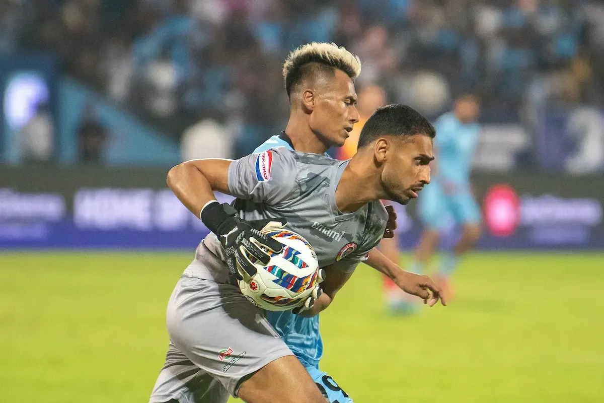ISL 2024-25: Chennaiyin FC and East Bengal FC Battle for Top-6 Aspirations