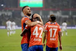 ISL 2024-25: Punjab FC Coach Dilmperis Declares FC Goa the League's Top Team