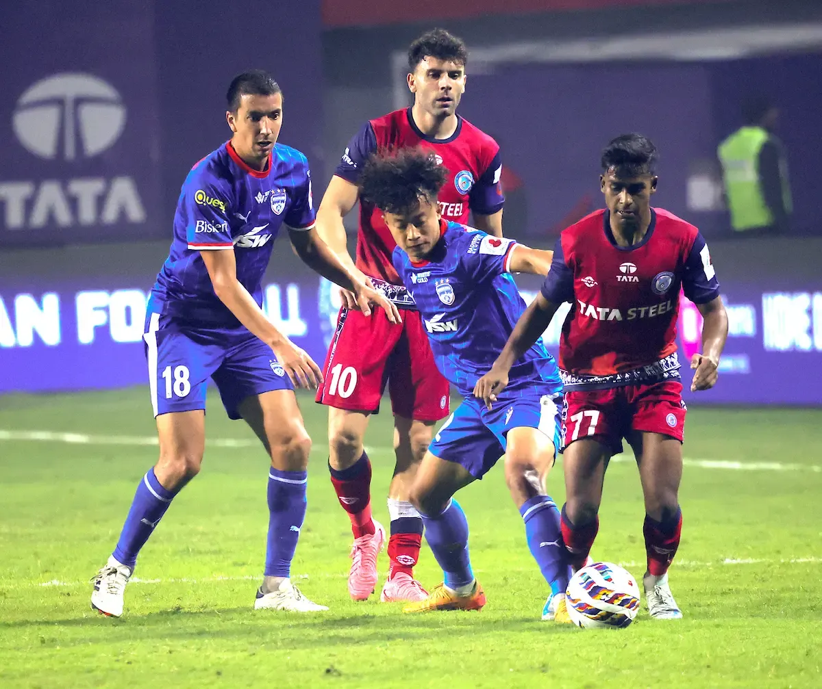 ISL 2024-25: Jamshedpur Stages Late Comeback to Overcome Bengaluru 2-1, Securing 4th Straight Home Win