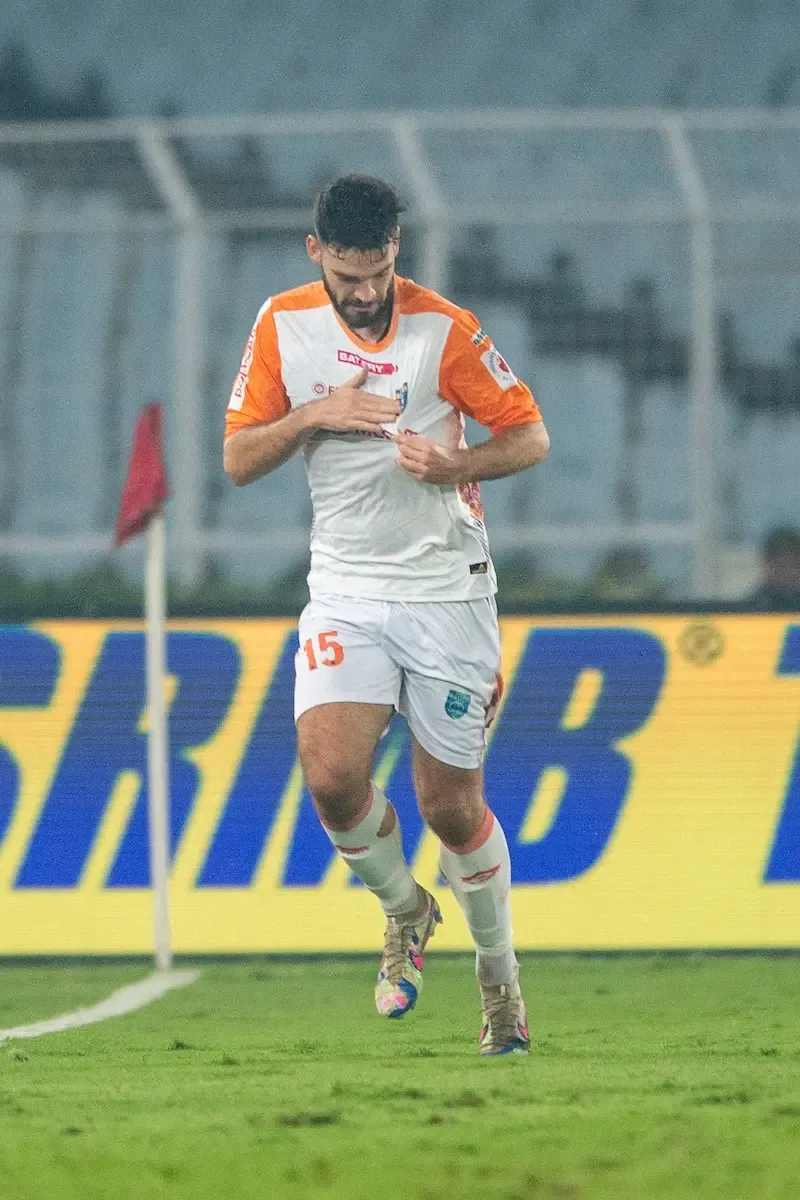 ISL 2024-25: Kerala Blasters Aim for Third Win Against Jamshedpur FC