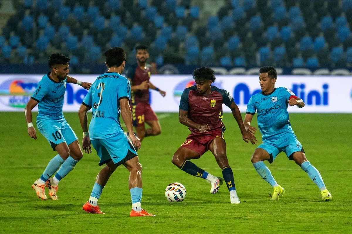 ISL 2024-25: Mehtab's Goal Seals 1-0 Win for Mumbai City FC Against Hyderabad FC