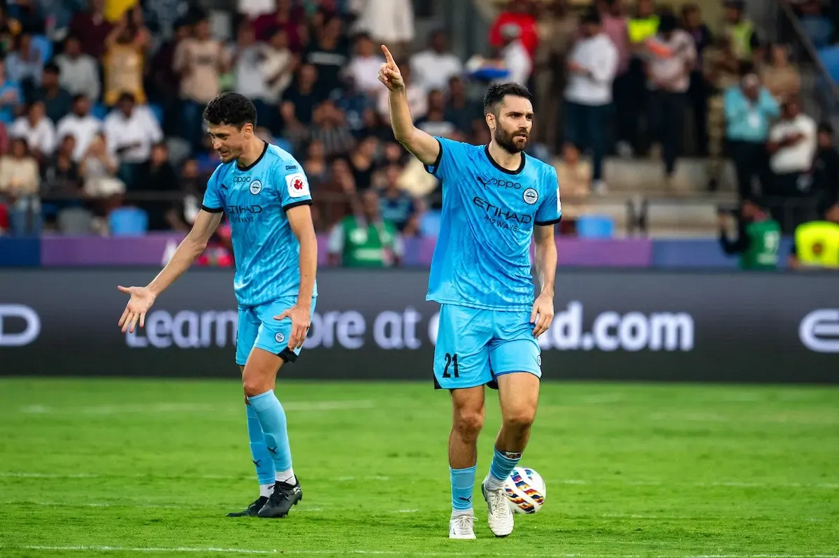 ISL 2024-25: Mumbai City FC Requires a Draw Against Bengaluru FC for Top Six Qualification