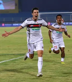 ISL 2024-25: NorthEast United FC Aims for Top-6 Stability Against Formidable Hyderabad FC
