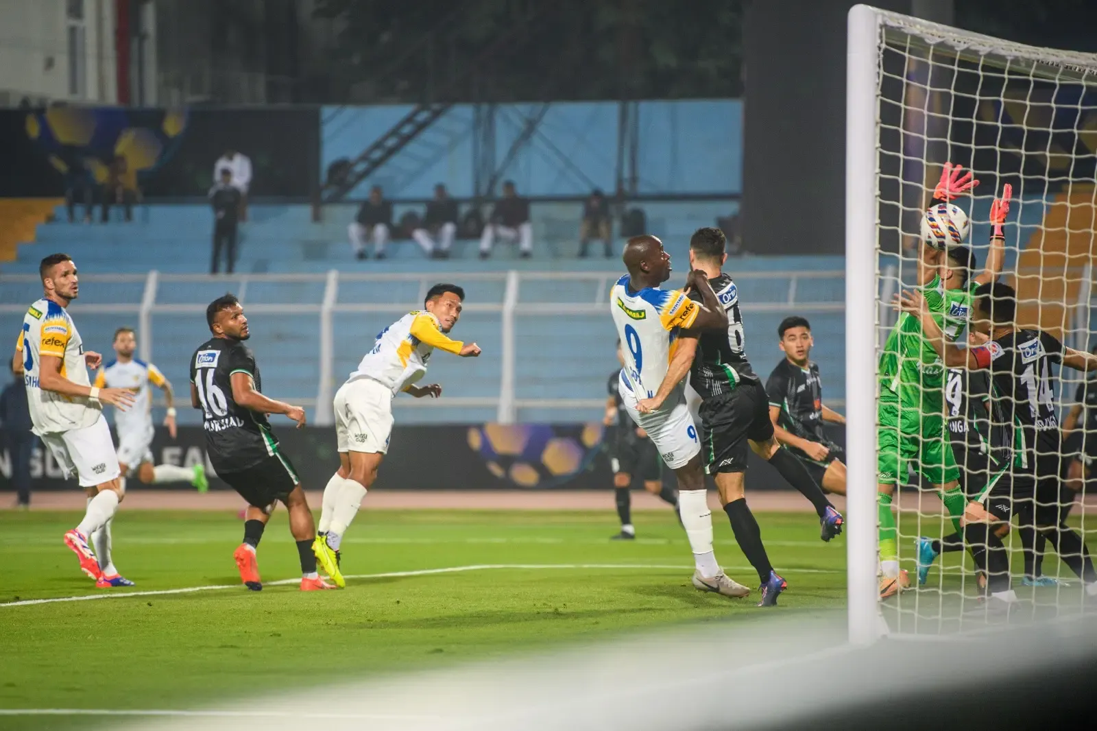 ISL 2024-25: Remsanga's Late Penalty Secures Draw for Mohammedan Against Chennaiyin