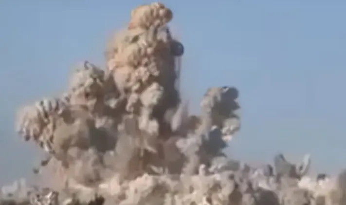Israeli Forces Conduct Heavy Airstrikes on Yemen's Sanaa and Hodeidah