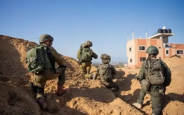 IDF Claims Complete Encirclement of Rafah, Intercepts Rockets from Gaza