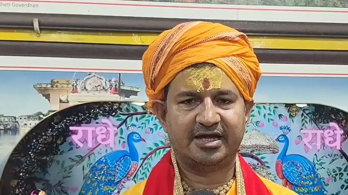 क्या इटावा जेल से छूटने वाले ब्राह्मणों का सम्मान करेंगे दिनेश फलाहारी?